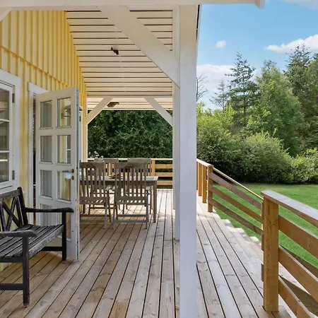 Three-bedroom In * Højby