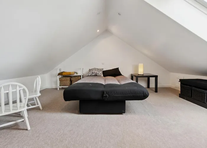 Three-bedroom In Højby