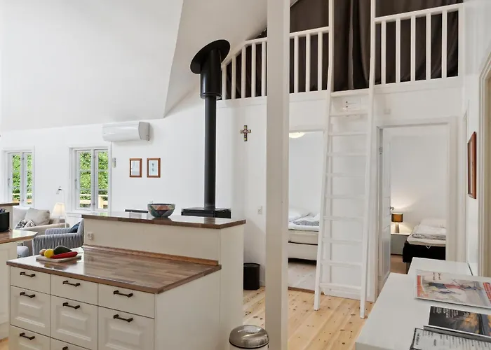 Three-bedroom In Casa de Férias Højby